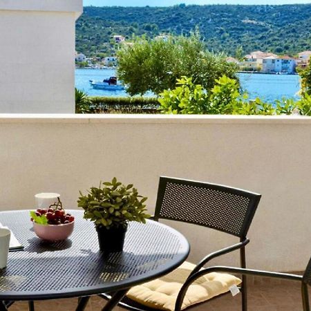 Willa House Pazanin Vinišće Zewnętrze zdjęcie